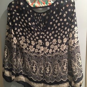 Charming Charlie Blouse